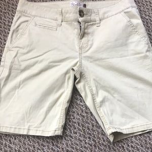 Khaki shorts size 9. Great condition